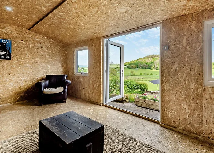 3 Bed In Penrith Oc-94982