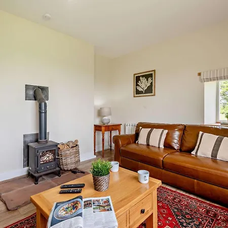 3 Bed In Penrith Oc-94982